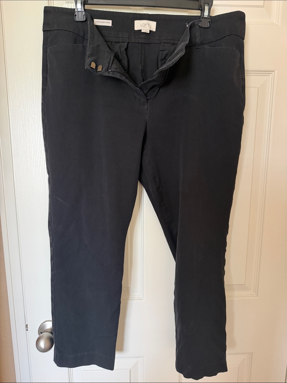 LOFT outlet Curvy Skinny Black Ankle Trousers